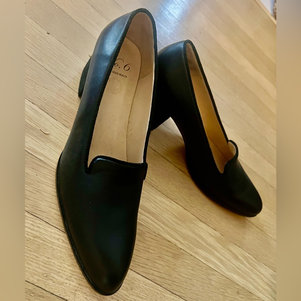 No. 6 | Wear In Good Health Black Heels with Velvet Heel (11M)